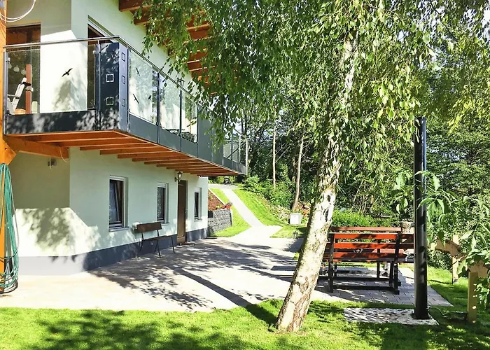 Attraktives Mit Balkon *